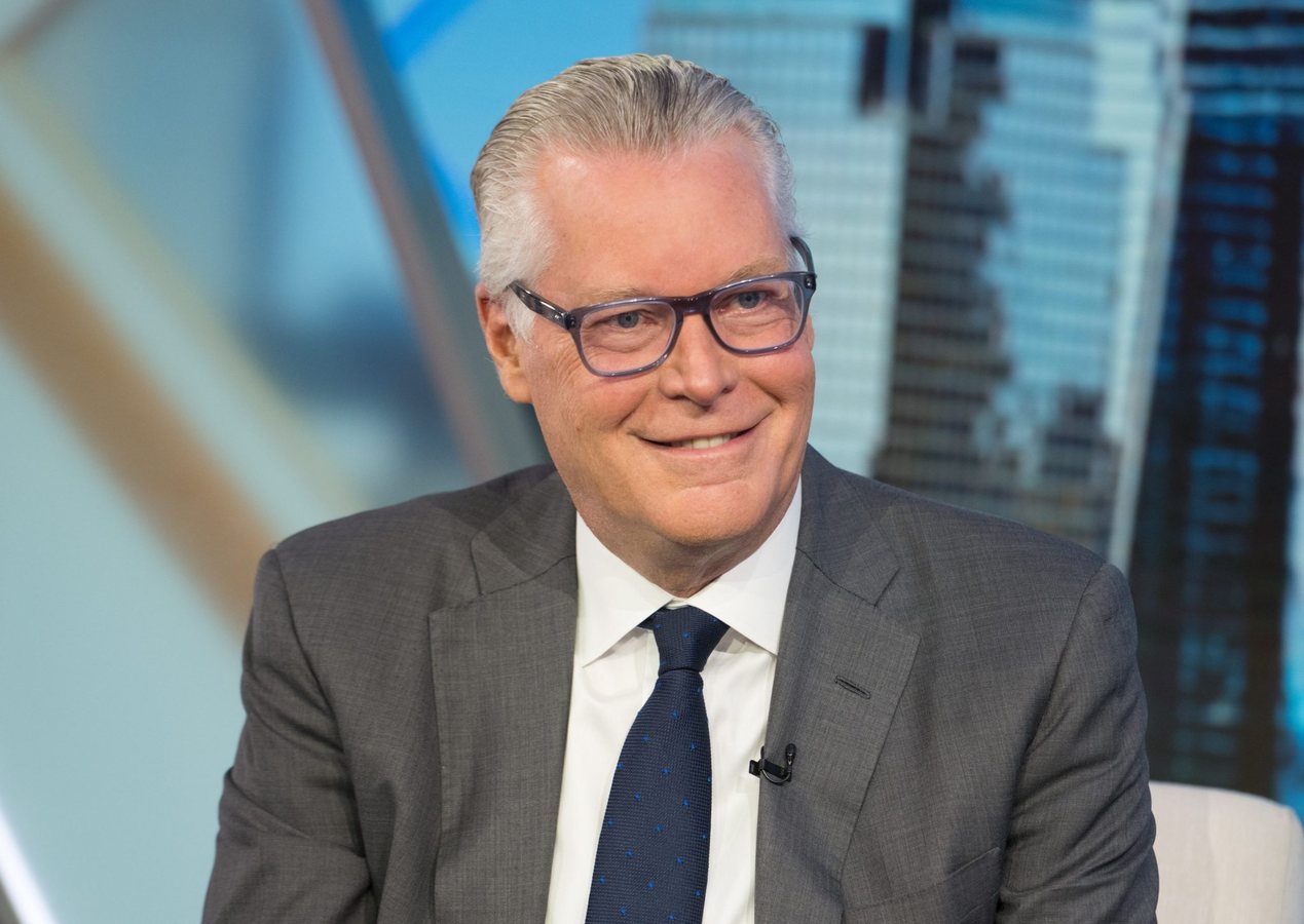 Delta CEO says higher airfares could stay even if fuel prices fall