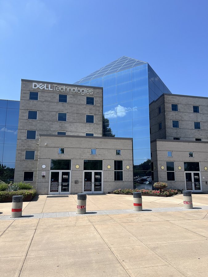 Dell Technologies General Counsel Sells $2.33m in Shares