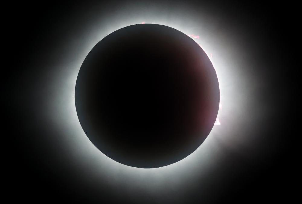 Total Solar Eclipse Prompts Hotel Bookings Surge Two Years Ahead in New Zealand