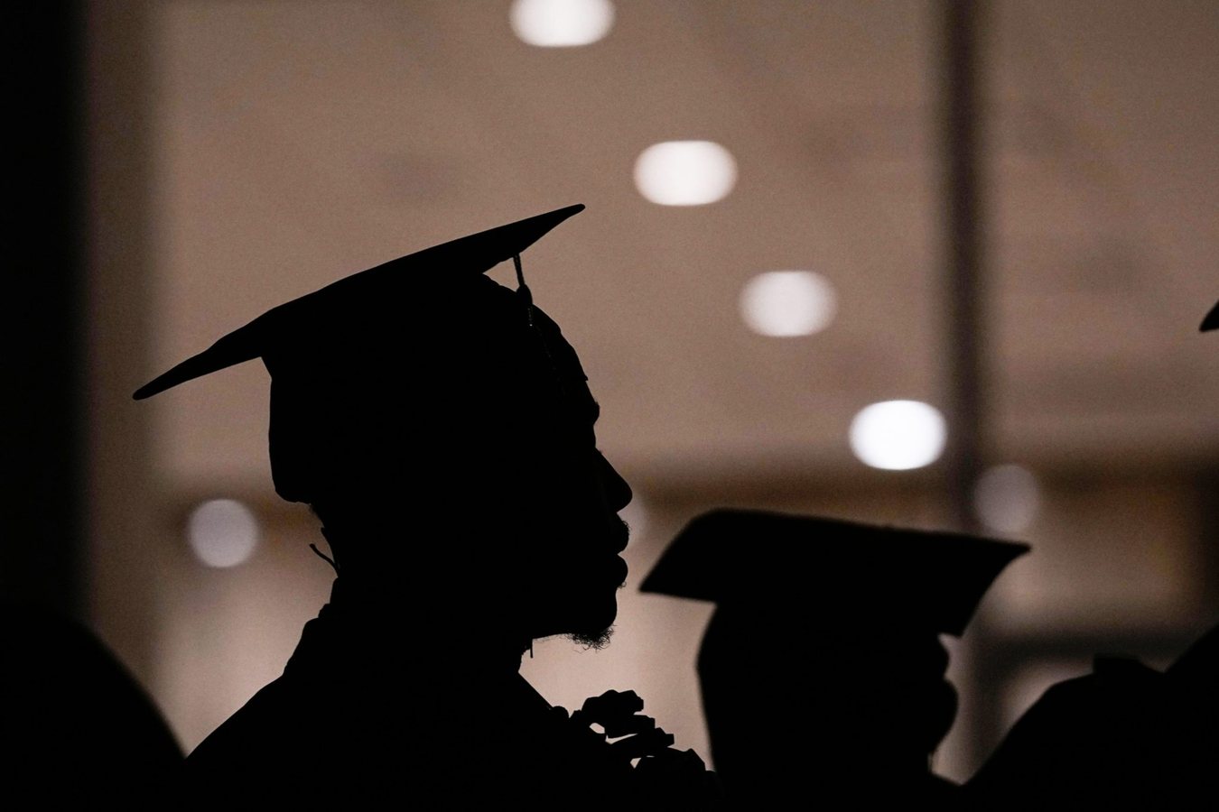 US proposes $70,000 fee per international student in OPT work programme