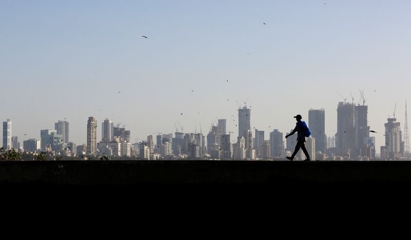 India Flags Climate and Monetary Pressures as Risks to Economic Outlook