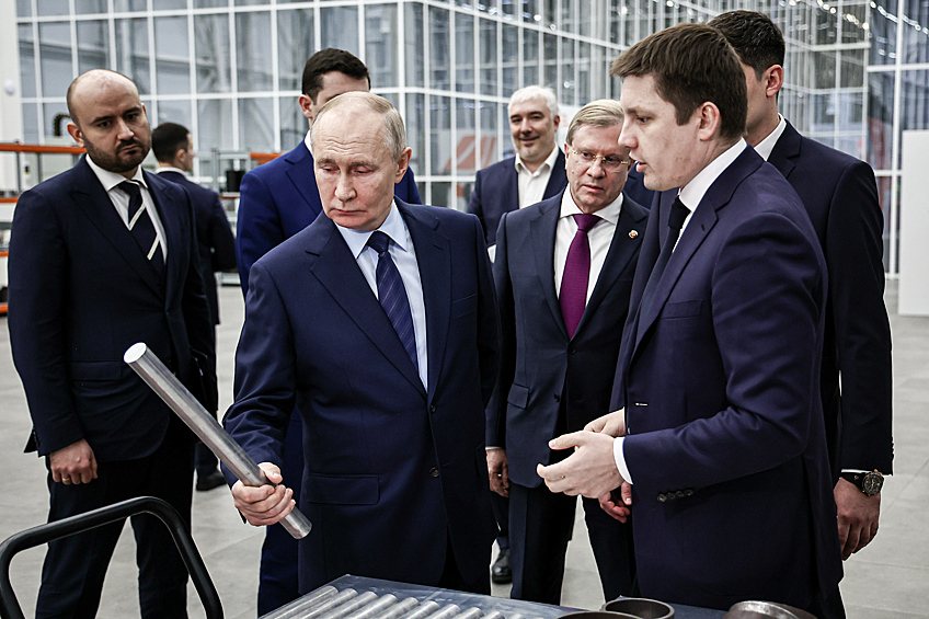 Russia’s war economy is exposing the limits of elite protection