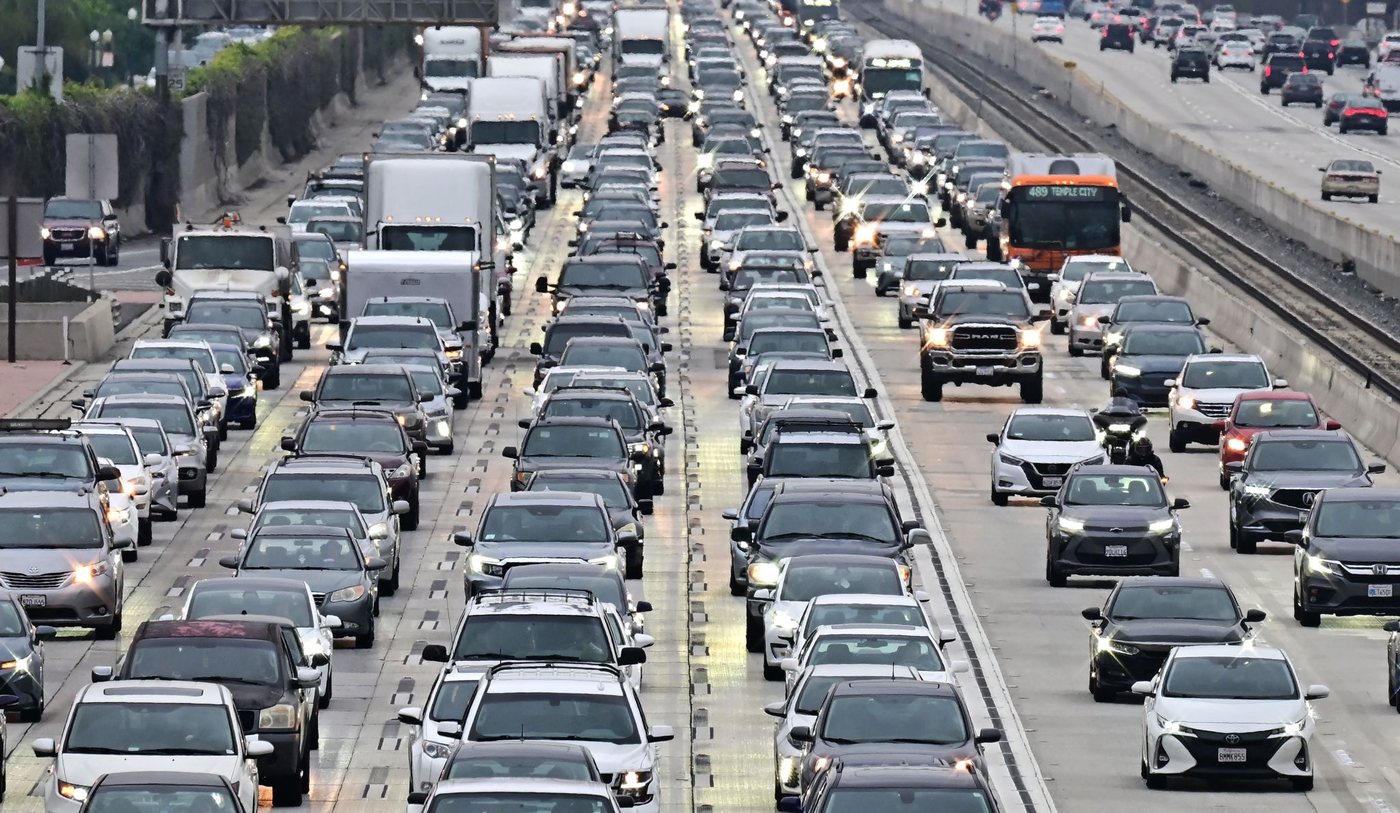 US-Iran Conflict Drives Petrol Prices Higher and Reshapes American Job Search