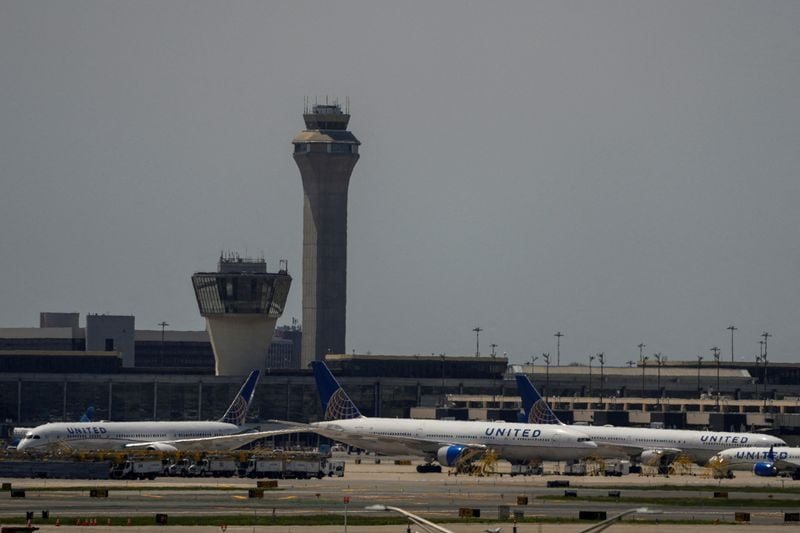 Duffy and airlines press Congress to fast-track $30bn aviation reform