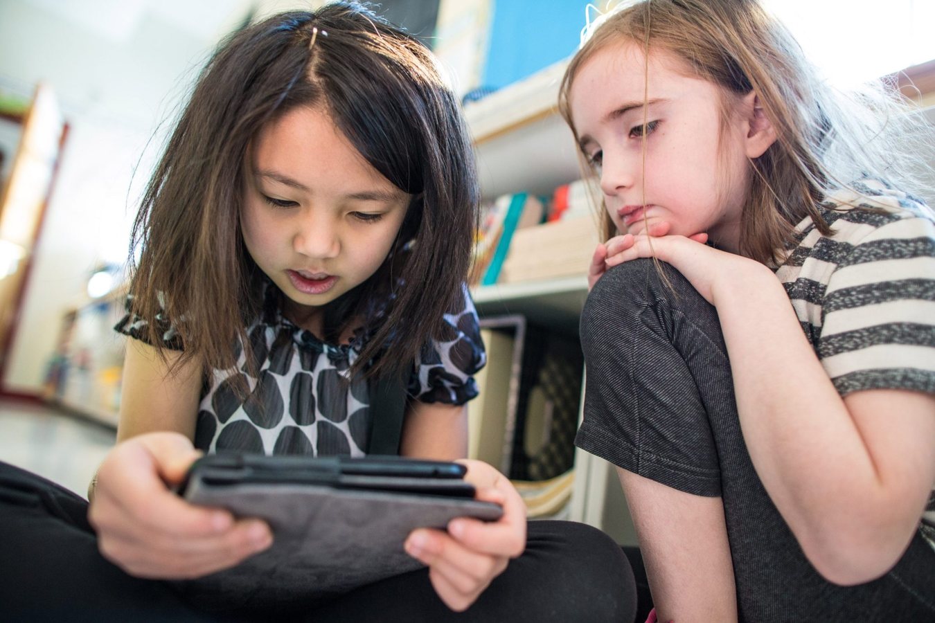 Wealthy families pay £75,000 a year for AI schooling as literacy crisis deepens