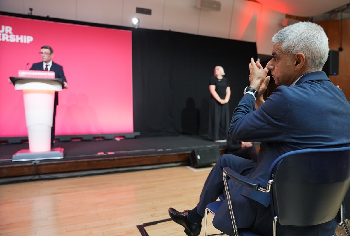 Andy Burnham to give Sadiq Khan a share of income tax revenue
