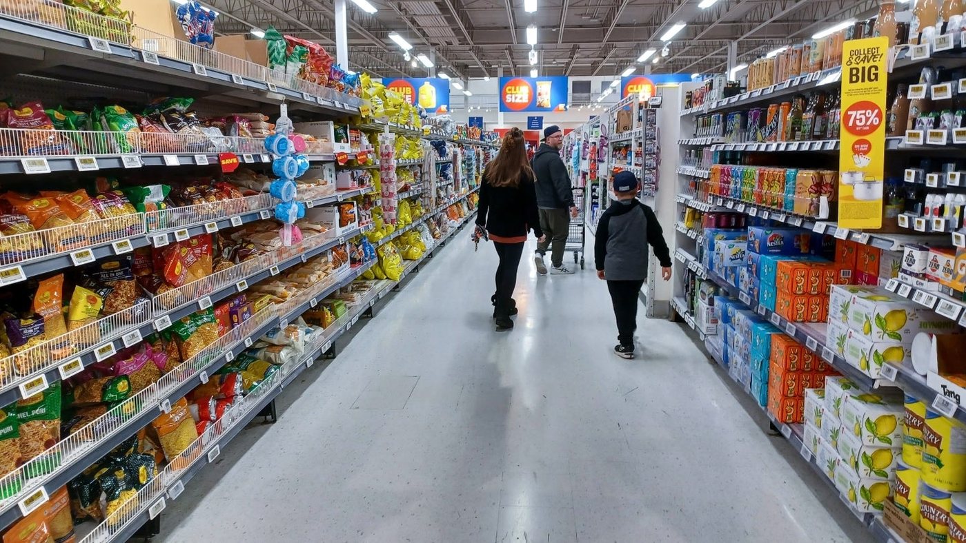 Canadian retail sales rise 0.6% in June, e-commerce jumps 9.9%