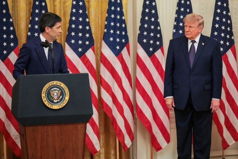 Trump threatens trade restrictions if Federal Reserve does not cut rates