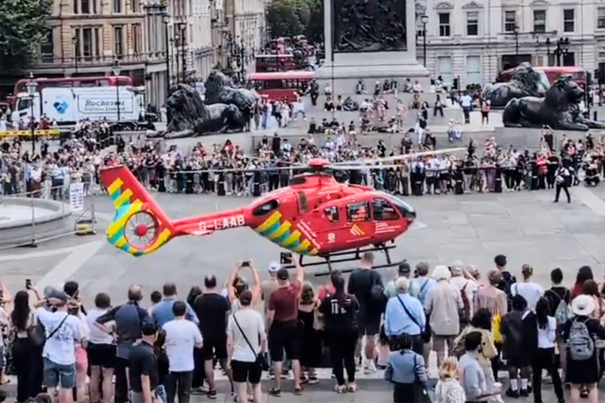 Woman arrested after four men stabbed in Covent Garden