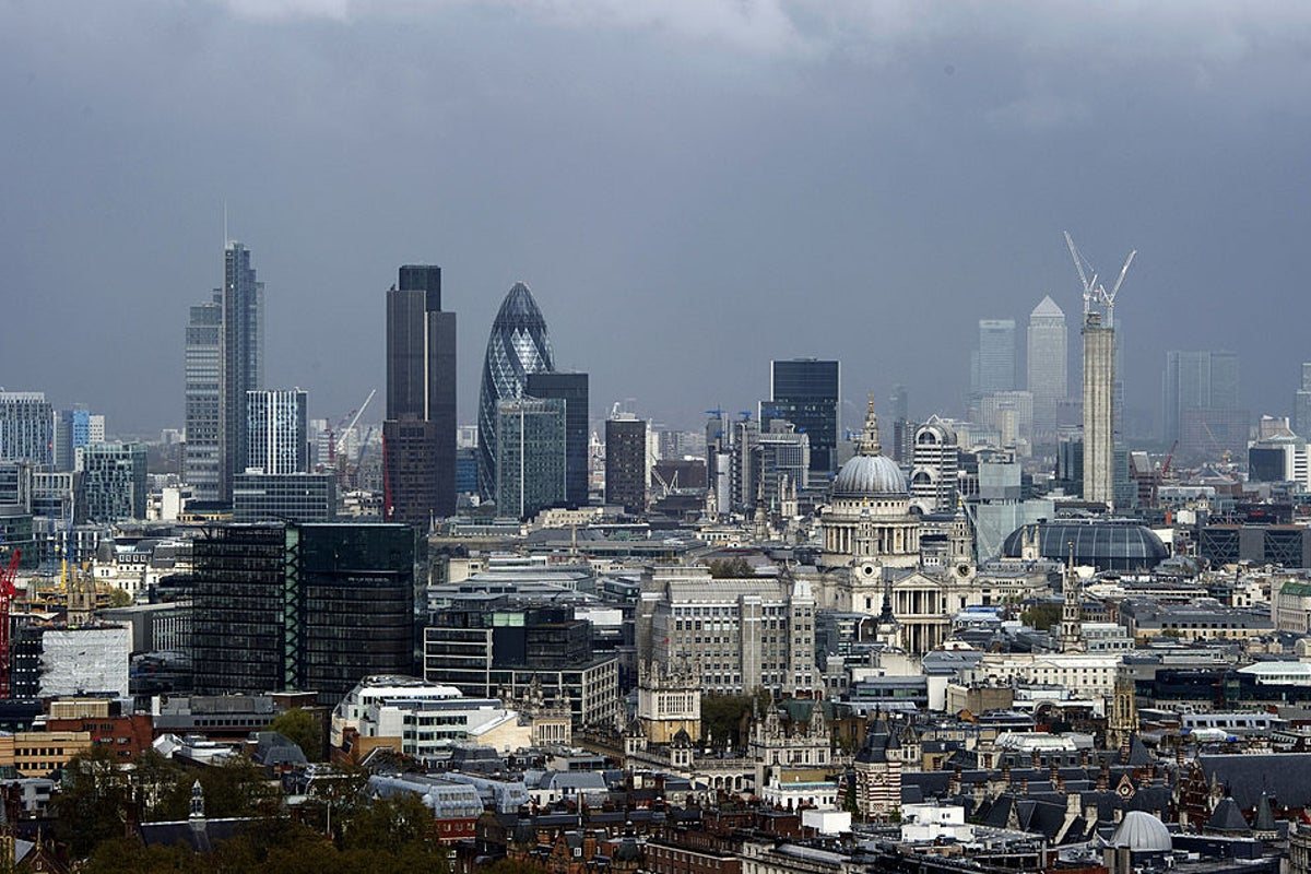 UK at risk of recession if Strait of Hormuz remains closed until 2027, EY warns