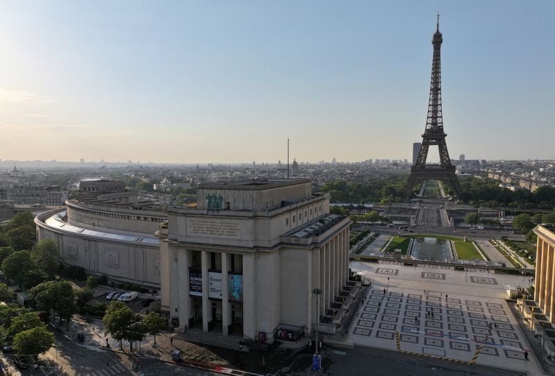 France Faces Record Debt of Nearly 120% of GDP in 2026