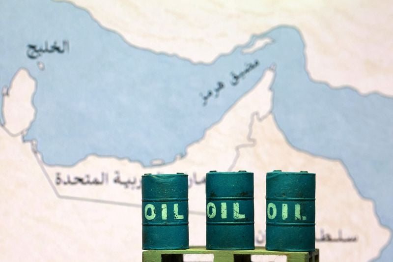 Oil Prices Slide 1% as Markets Bet on Contained Supply Disruption