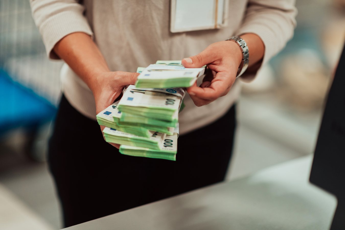 AI Deepfake Scam Drains €95m from Intesa Sanpaolo's Private Banking Arm