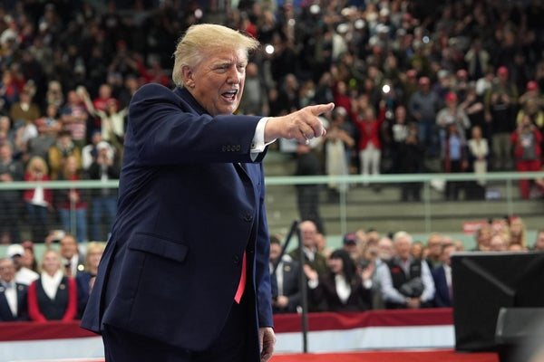 Trump säger att Taiwan ska köpa amerikansk gas i 20 år