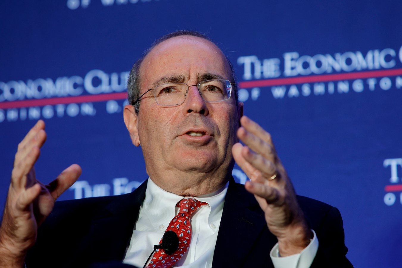 Fed's Barkin Says AI Apocalypse Has Not Arrived as Investment Cycle Reshapes Economy