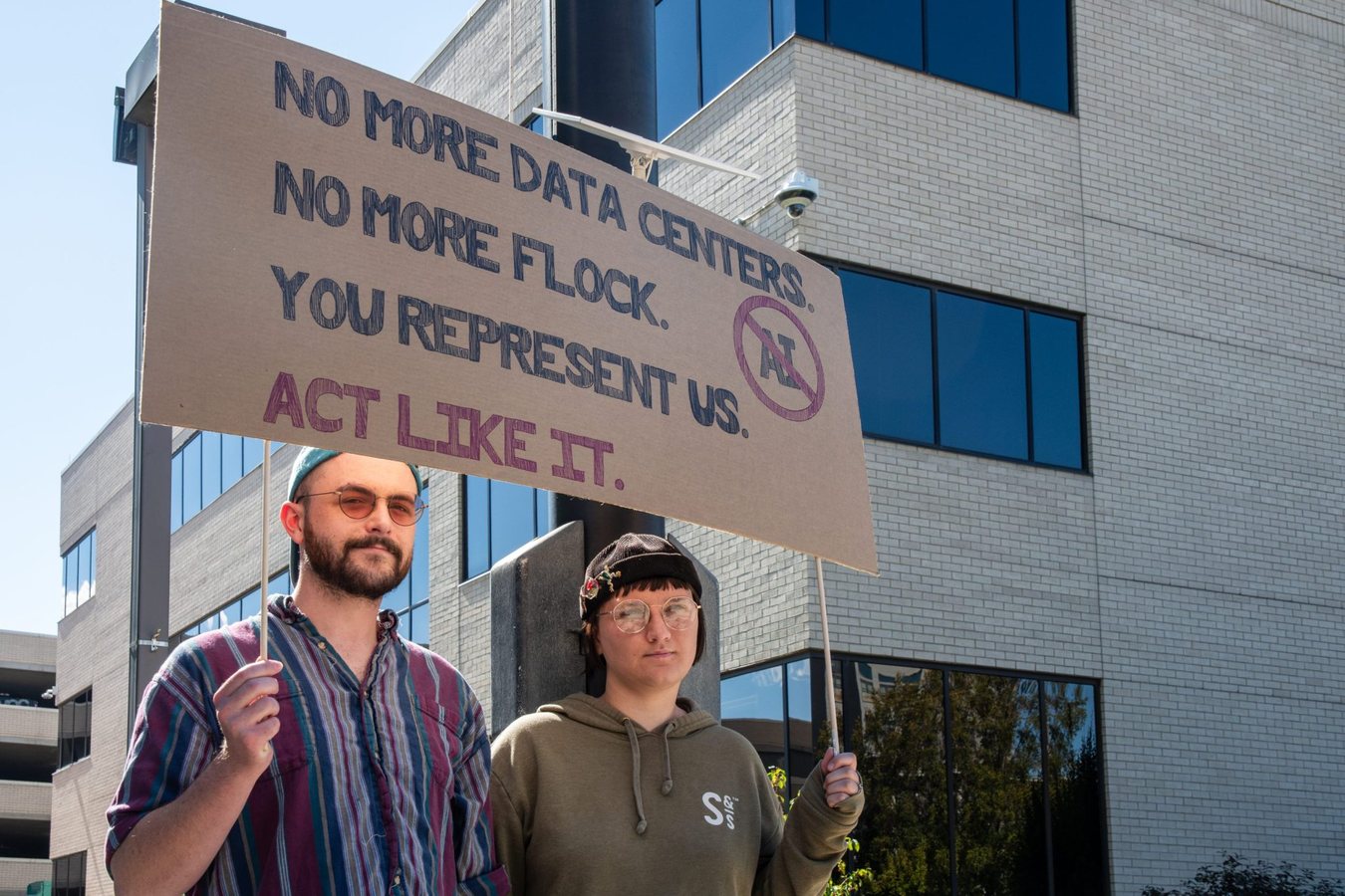 Democrats at a Brooklyn event agree a blue wave is coming but split over AI and data centres