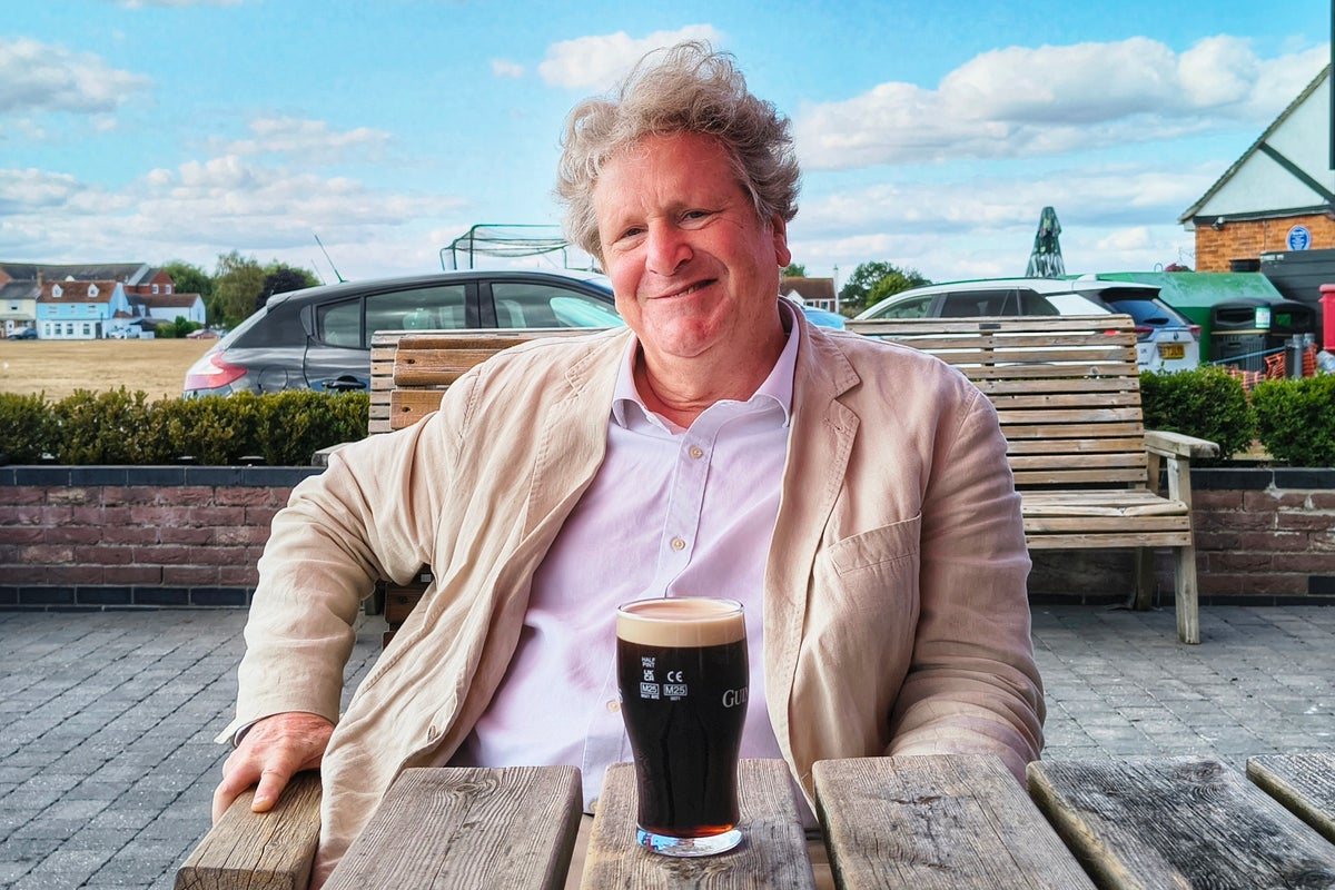 Ex-MEP John Stevens to challenge Nigel Farage in Clacton by-election on pro-EU platform