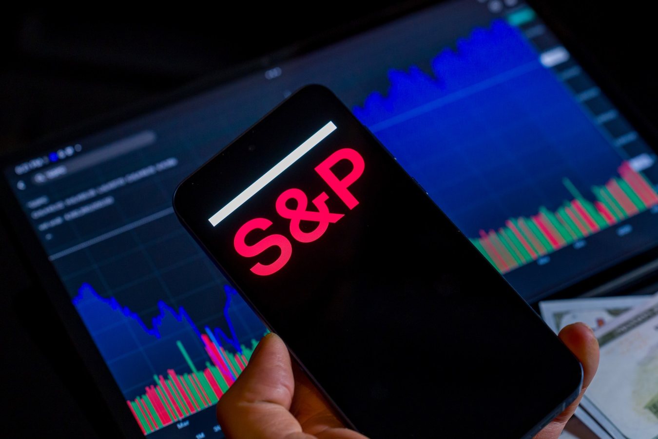 S&P 500 earnings surge driven by Alphabet and Amazon gains