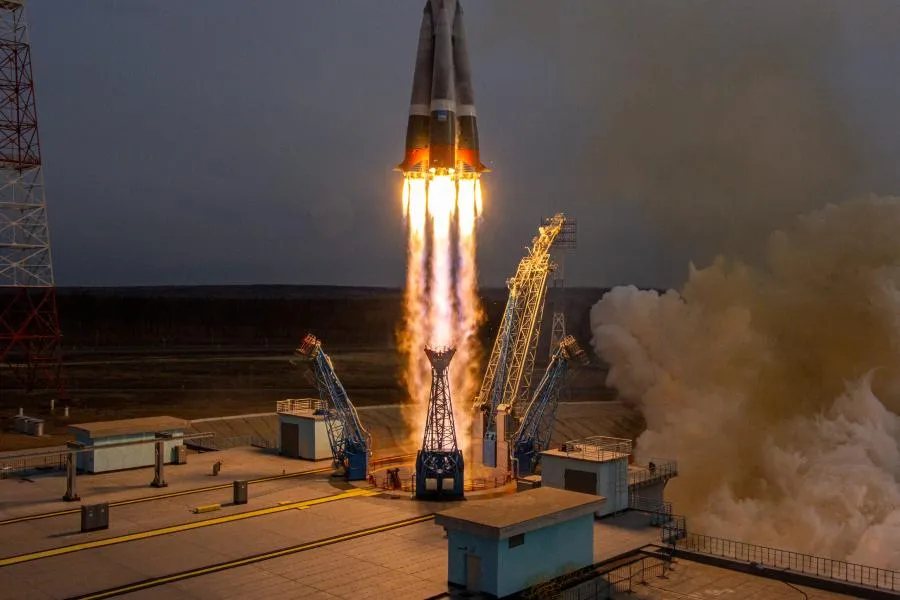 Russia’s Rassvet Is an Industrial Test, Not a Starlink Clone